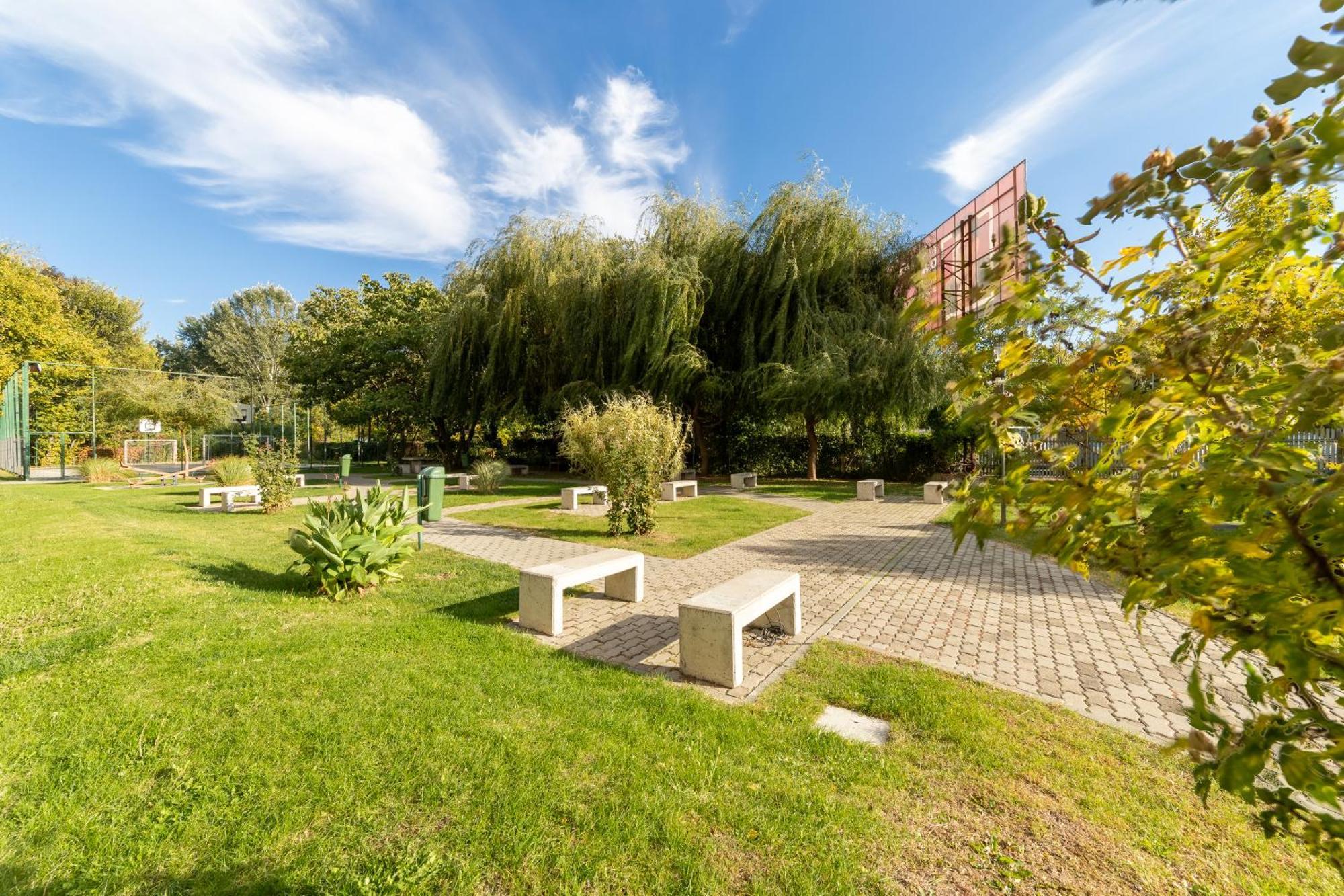 Ari Rose Apartment With Cozy Balcony Arad Exterior foto